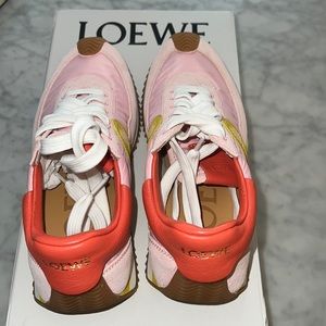 💯 authentic Loewe flowrunner sneakers in size 36